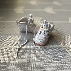 Nike Air Lil Posite One White Fruity Pebbles Size 2C